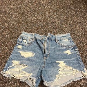 American eagle highest rise 90s boyfriends short